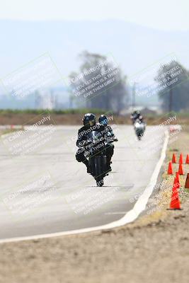 media/Jun-07-2025-TrackDaz (Sat) [[4413525952]]/C Group/240pm (Turn 9)/